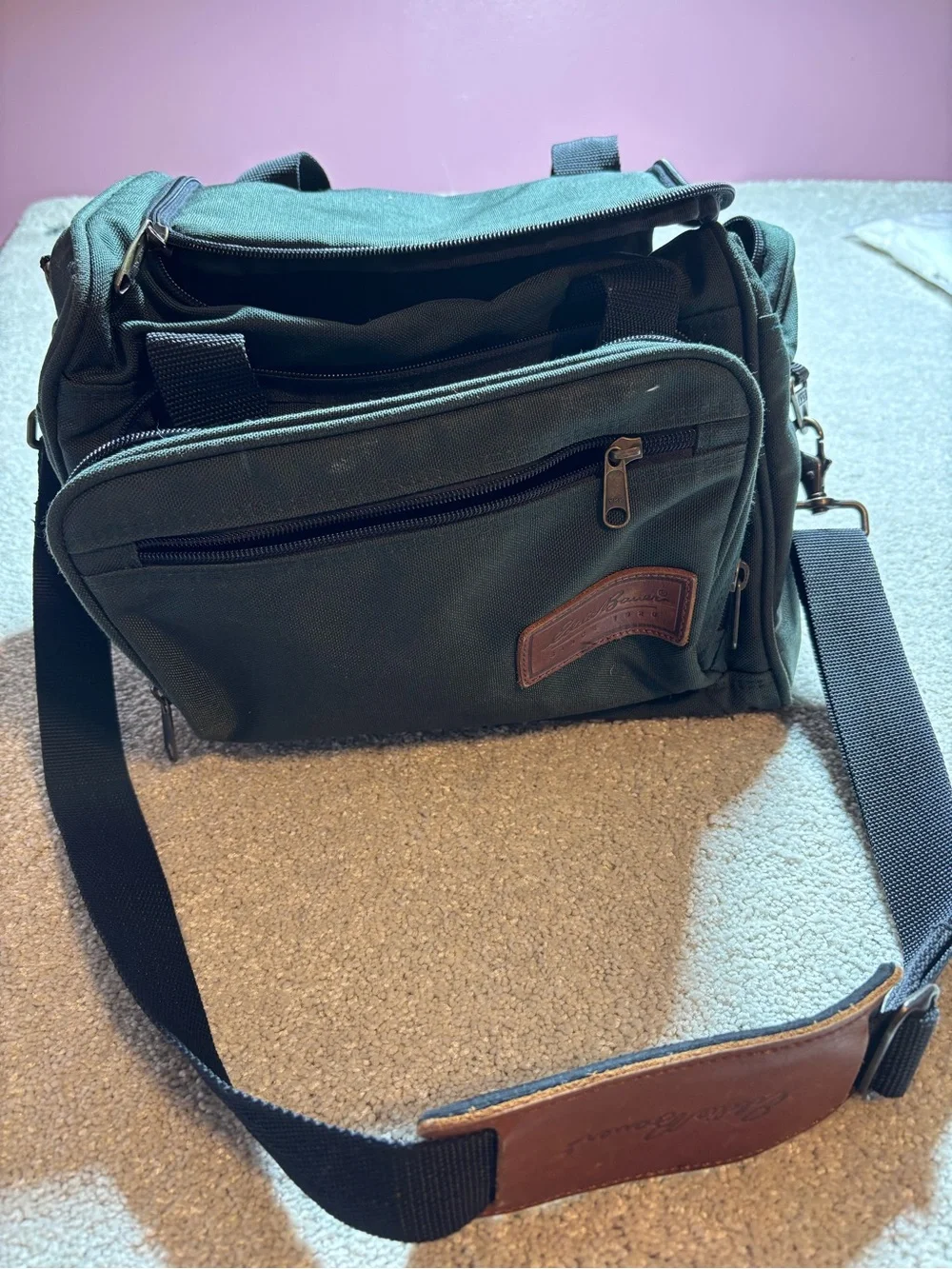 Eddie Bauer men’s small vintage bag with leather overnight bag